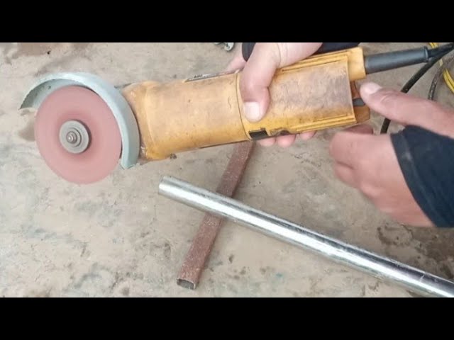How to Cut a Steel Pipe at Home