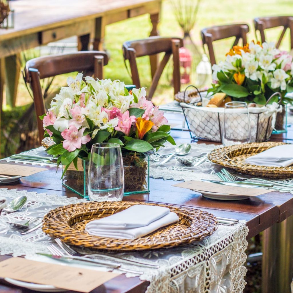 What is Farm to Table Dining